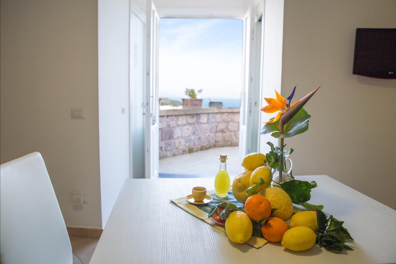 Lemon Flats Bed and breakfast